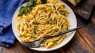 LINGUINE AGLIO E OLIO  Best 15 Minute Pasta Recipe [upl. by Vardon]