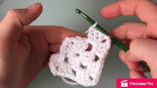 Carré basic au crochetgranny square [upl. by Lacim]