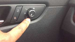 How to use quotmirror downquot on a Volkswagen [upl. by Eerot]