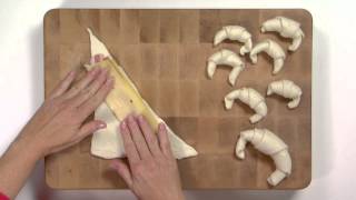 Instructievideo Croissants maken [upl. by Purdy]