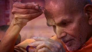 Chesta  MahantSwami Chesta NEW  DINCHARYA  BAPS chesta  HDH MahantSwami Maharaj CHESHTA [upl. by Tracie732]