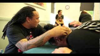 Huarewa Ruatau Perez heals through traditional Māori massage [upl. by Nnyloj]