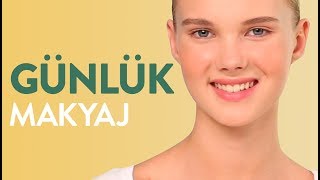 Doğal ve Sade Günlük Makyaj Nasıl Yapılır [upl. by Araiek]