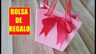 COMO HACER BOLSA DE REGALO CON PAPEL CORRUGADO  CarmenCooldeVlogs [upl. by Dualc]