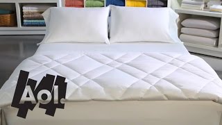 How to Make the Most Comfortable Bed  Martha Stewart [upl. by Buddy]