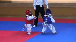 Combat Taekwondo Mignon Enfants [upl. by Venita]